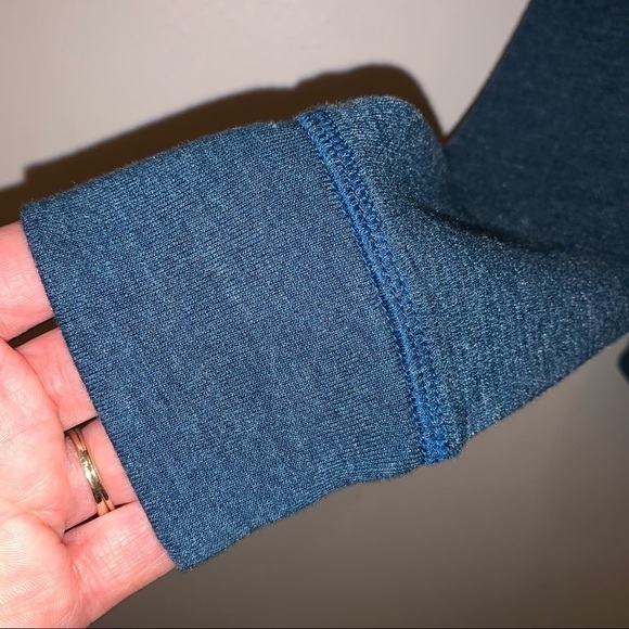 Under Armour Loose Long Sleeve Shirt - Picture 5 of 10